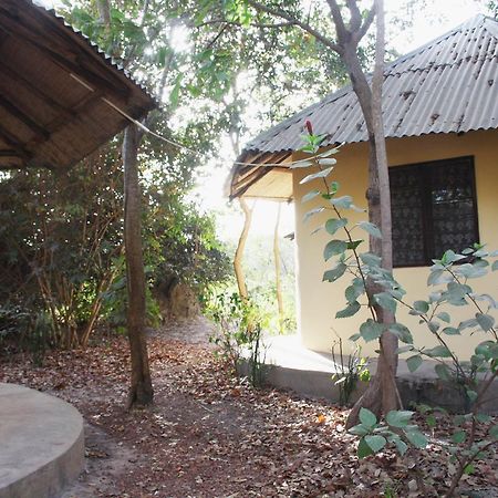 Bendula Bed & Breakfast Tujereng Ngoại thất bức ảnh