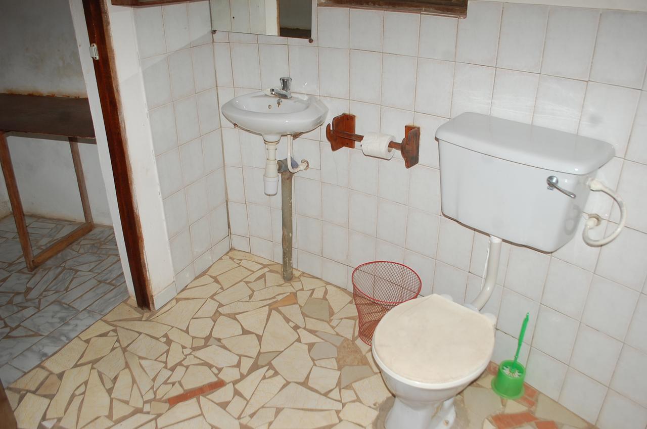 Bendula Bed & Breakfast Tujereng Ngoại thất bức ảnh