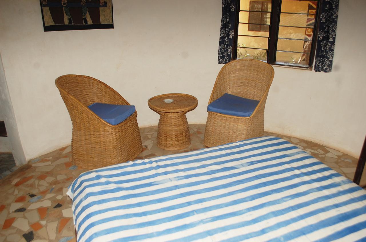 Bendula Bed & Breakfast Tujereng Ngoại thất bức ảnh